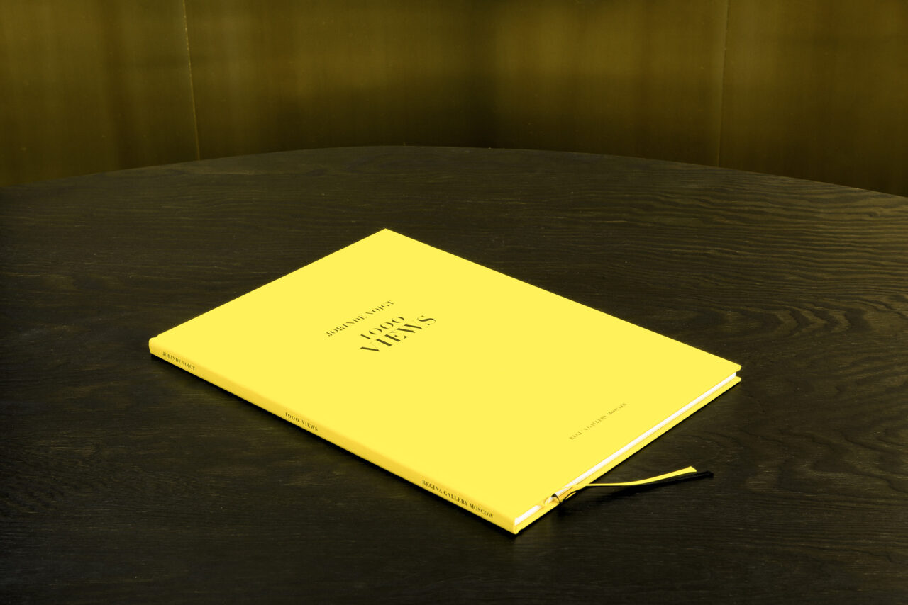 2011 Jorinde Voigt – 1000 Views, Catalog on the occasion of the same entitled exhibition at Regina Gallery, Moscow, Editor: Regina Gallery, Text: Jorinde Voigt, Language: English, total pages: 99, Publishing: Regina Gallery, ISBN: 5-901929-04-7, Price: €13,95. cover