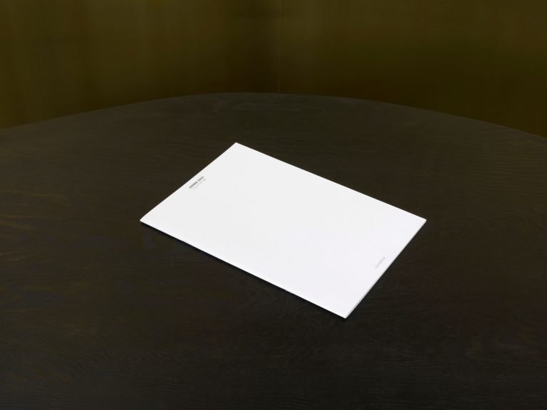 Jorinde Voigt - Collective Time, Catalog on the occasion of the same entitled exhibition at Klosterfelde, Berlin, Editor: Klosterfelde, Text: Jorinde Voigt, Language: English, German, 49 pages, Publishing: Klosterfelde, ISBN: -, Price: €15,00